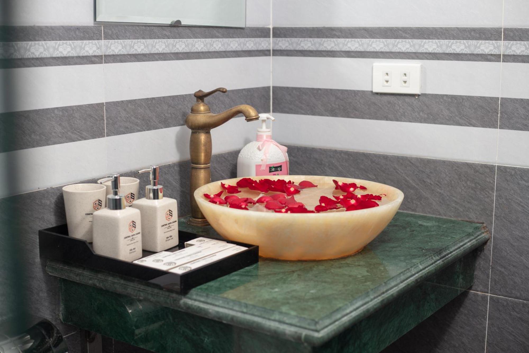 Central Sapa Charm Hotel سابا المظهر الخارجي الصورة